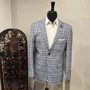 Crown & Ivy™ Plaid Sport Coat